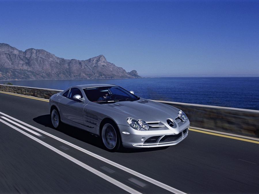  Mercedes-Benz SLR McLaren 2004 года  (фото 67 из 175)